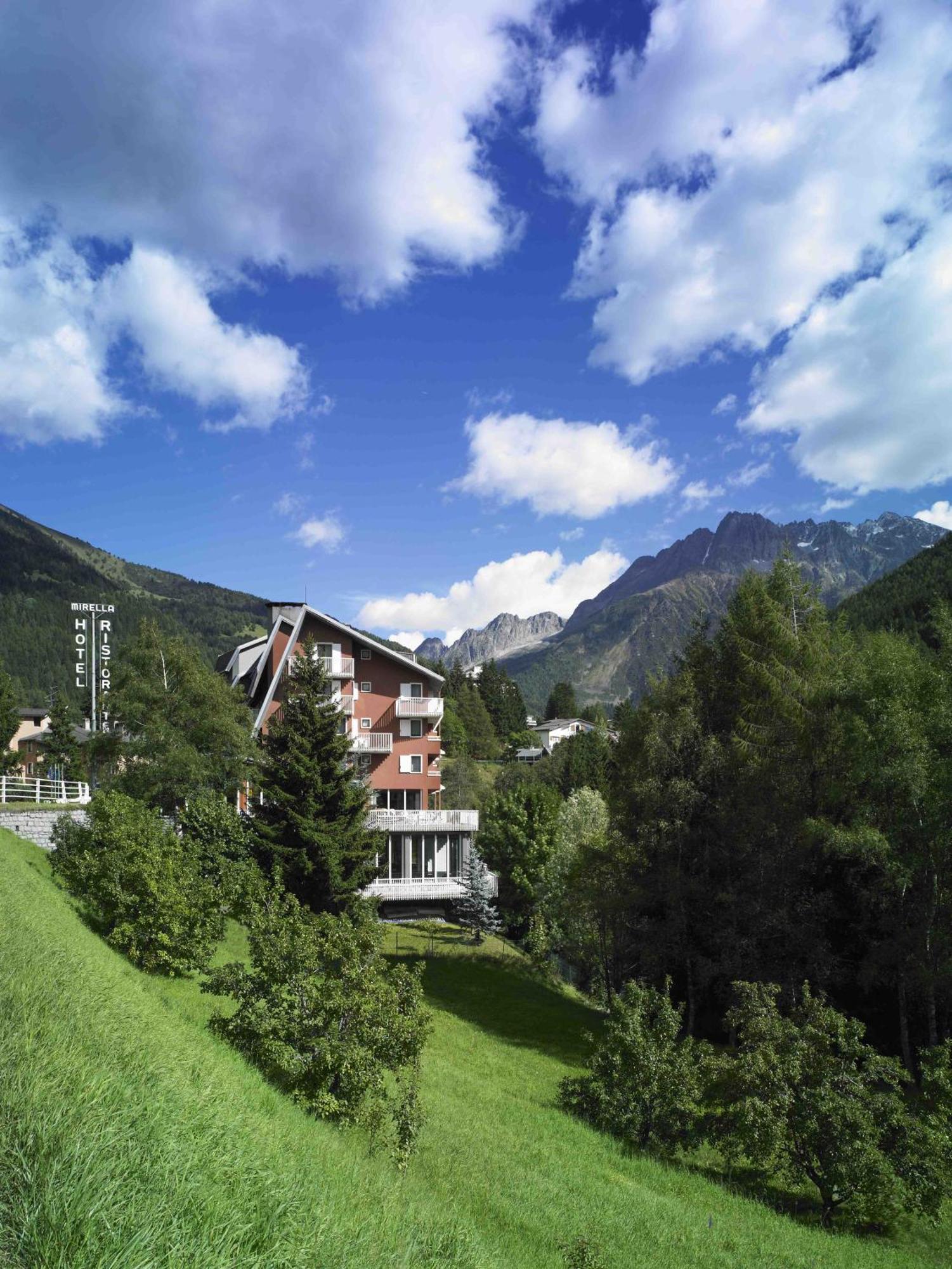 Hotel Mirella Ponte Di Legno Buitenkant foto