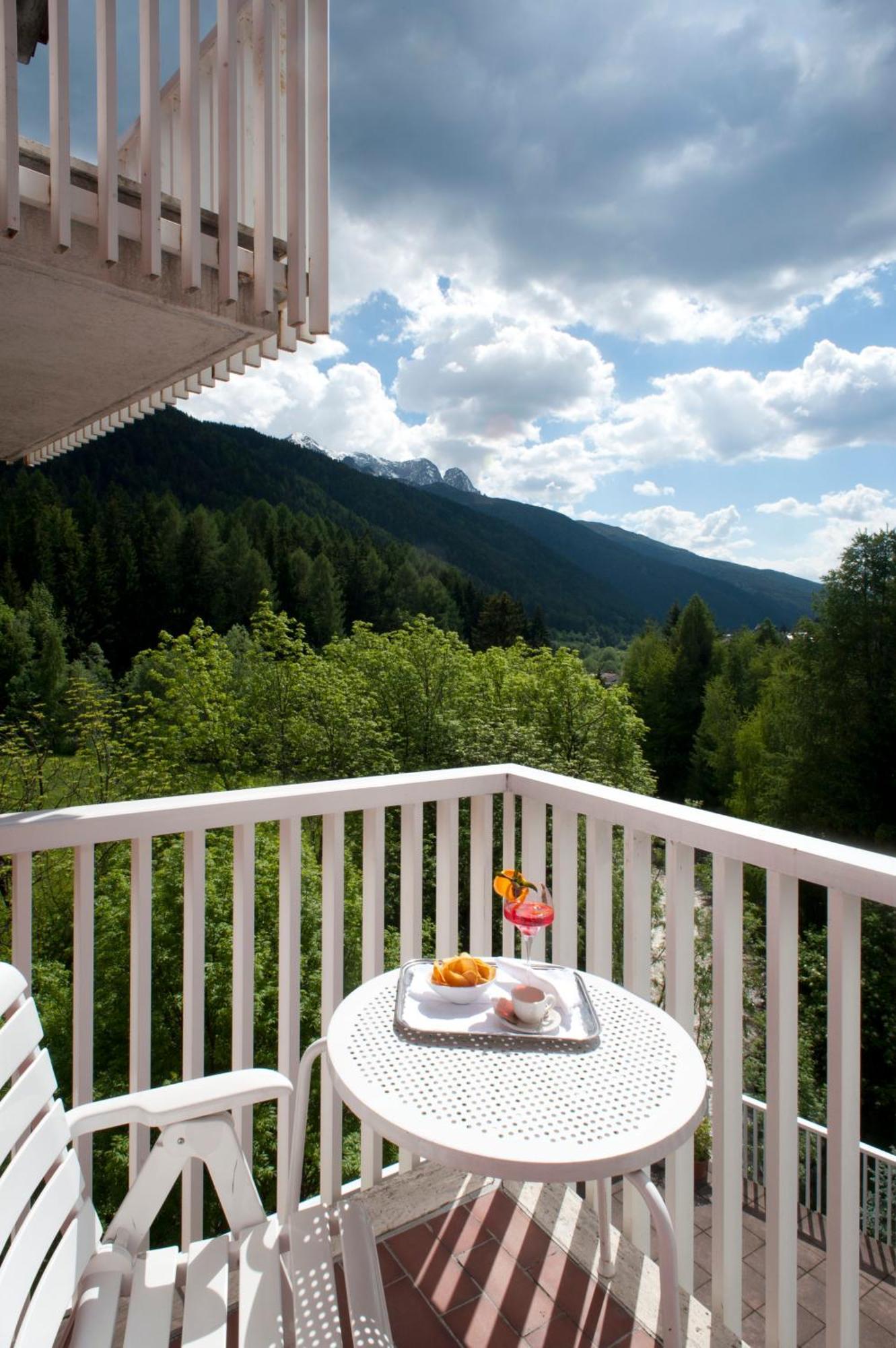 Hotel Mirella Ponte Di Legno Kamer foto