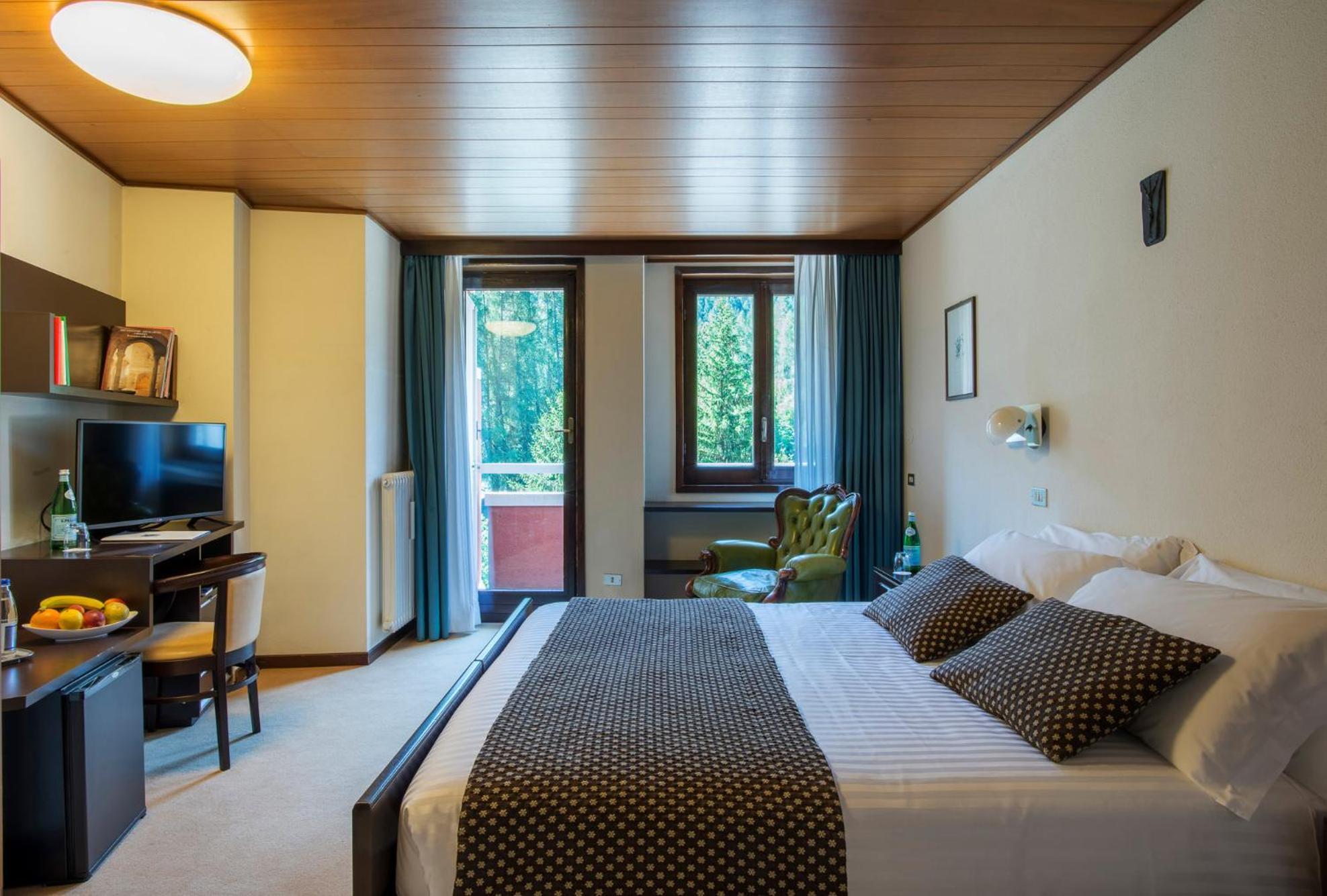 Hotel Mirella Ponte Di Legno Buitenkant foto