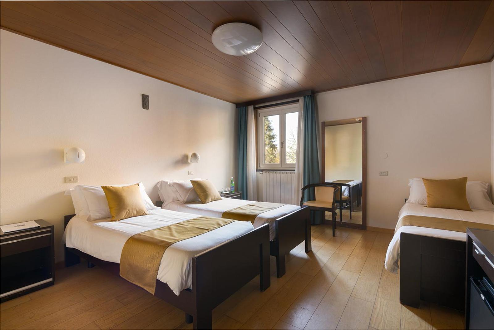 Hotel Mirella Ponte Di Legno Buitenkant foto