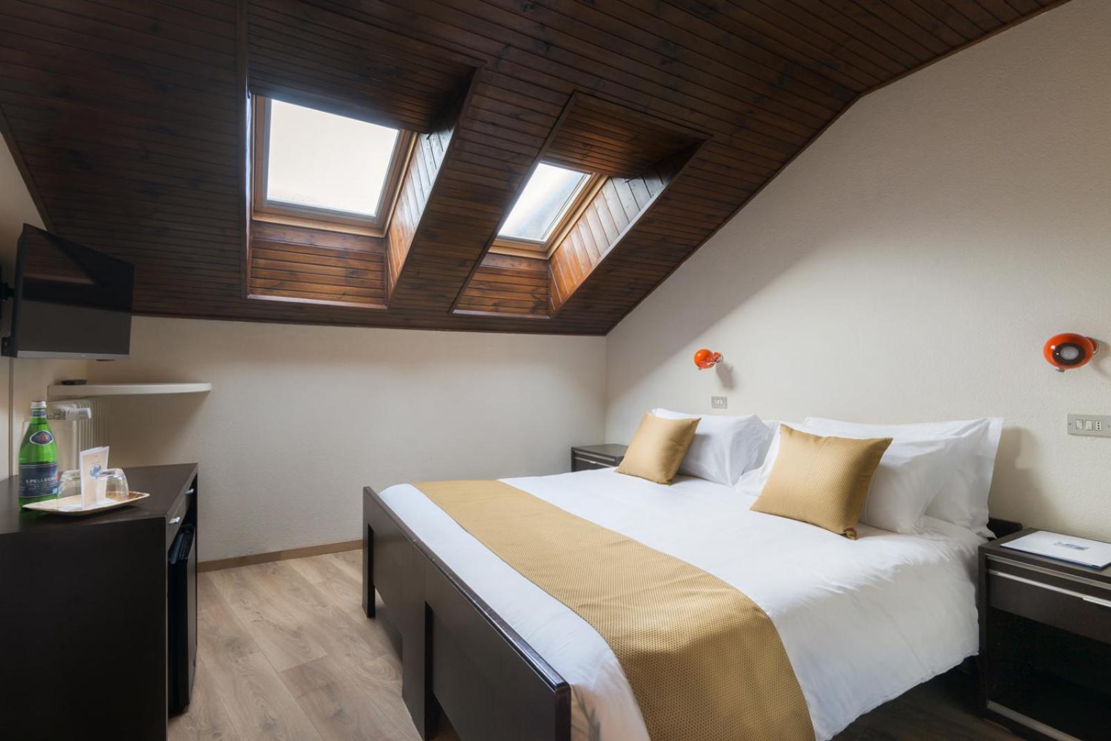Hotel Mirella Ponte Di Legno Buitenkant foto
