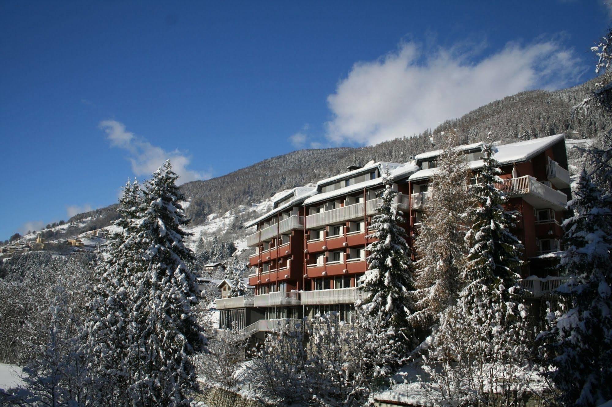 Hotel Mirella Ponte Di Legno Buitenkant foto